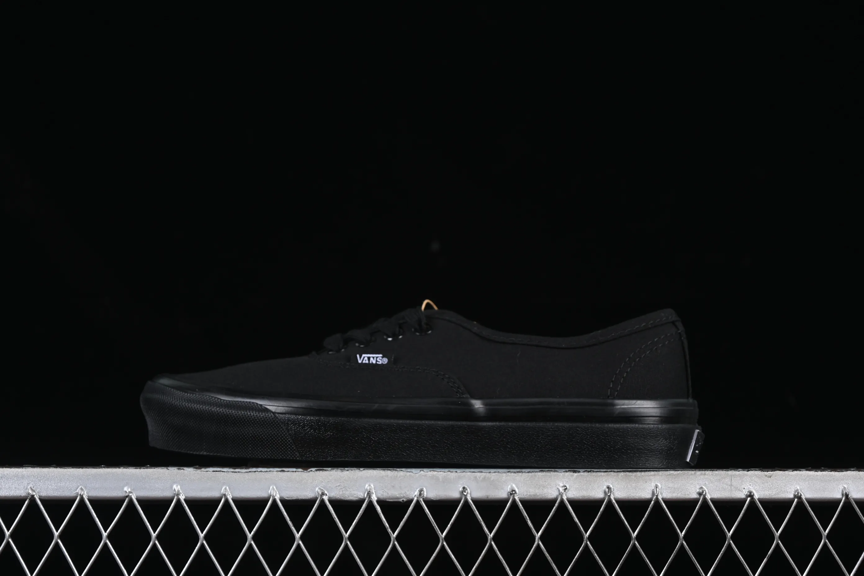 All categories Vans Vans series Vans Low Vans low-top Vans Authentic Reissue 44 Vans official high-end branch low-top casual sneakers VN0A38ENMR2